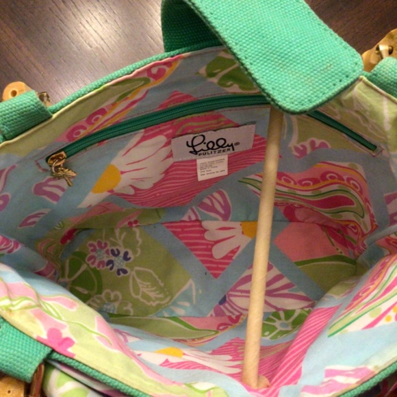 NWOT Lilly Pulitzer purse - Picture 7 of 10